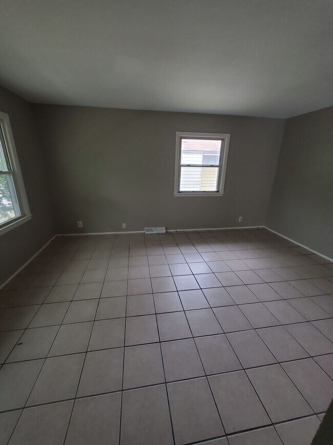 Photo - 4962-4964 N 47th St. (Duplex) Unit 4964 (Upper)