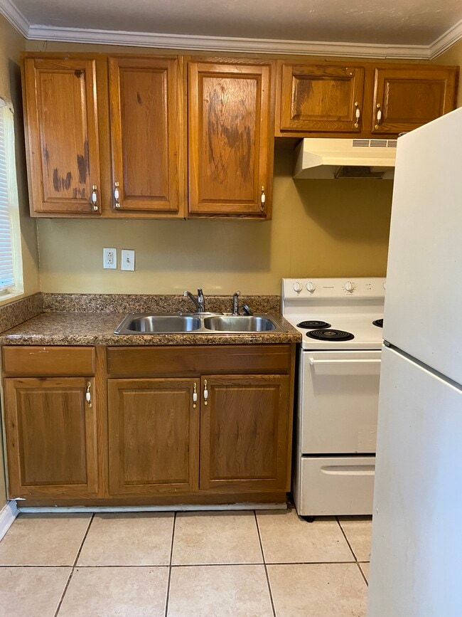 1315 Idaho Ct Unit 2
