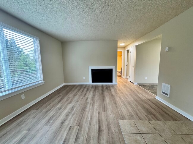 Photo - 5026 S 58th St