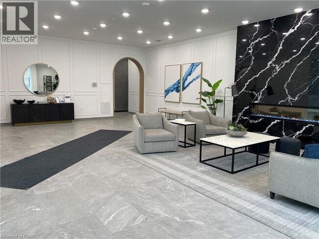 Photo - 71 Wyndham St S Unité 710