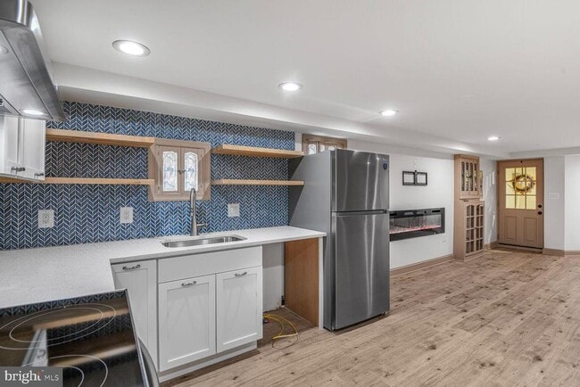 Photo - 66 Bryant St NW