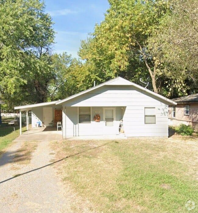 Building Photo - 2 Bedroom House in Pryor