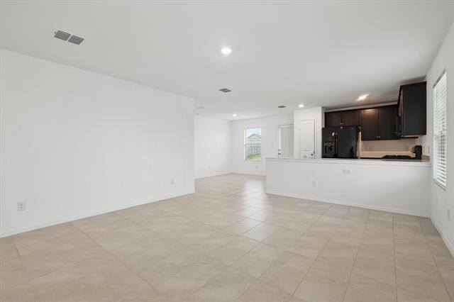 Photo - 8400 High Robin Ave