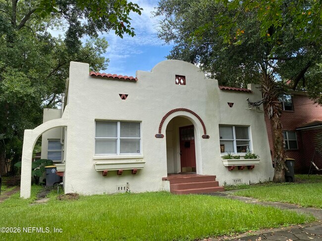 Building Photo - 2231 Ernest St