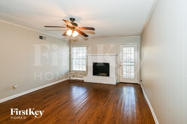 Photo - 5840 Knight Arnold Rd