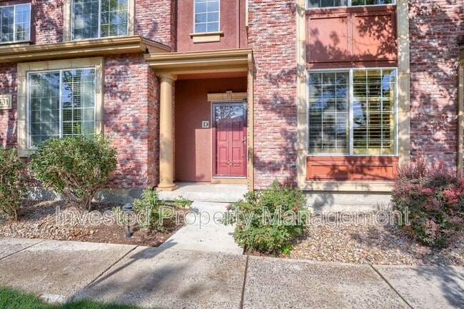 Photo - 9531 Cedarhurst Ln