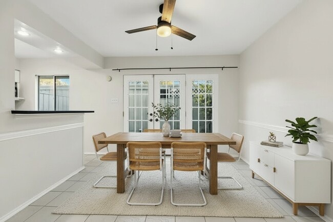 Photo - 6422 Burgoyne Dr. Unidad 150