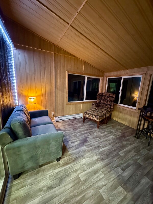 Photo - 760 Twin Bridges Rd