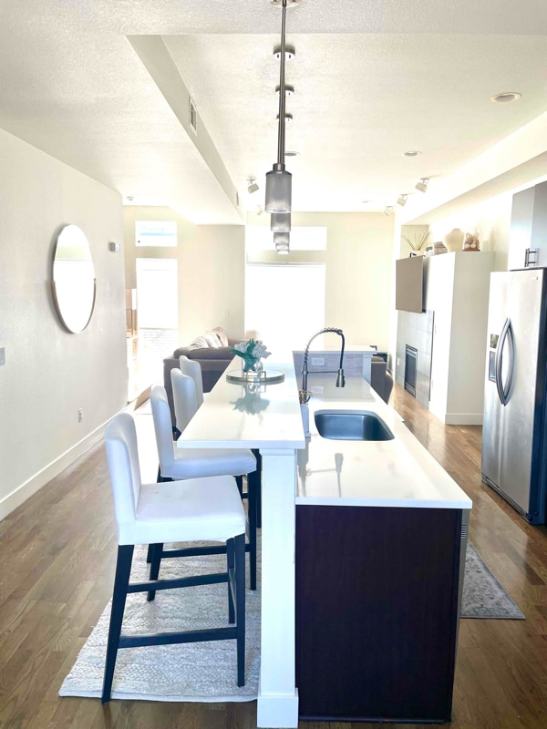 Photo - 1733 Grove St