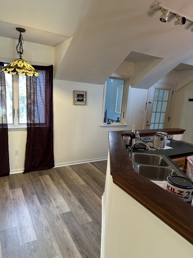 Photo - 150 S 3rd St Unidad Rear Cottage