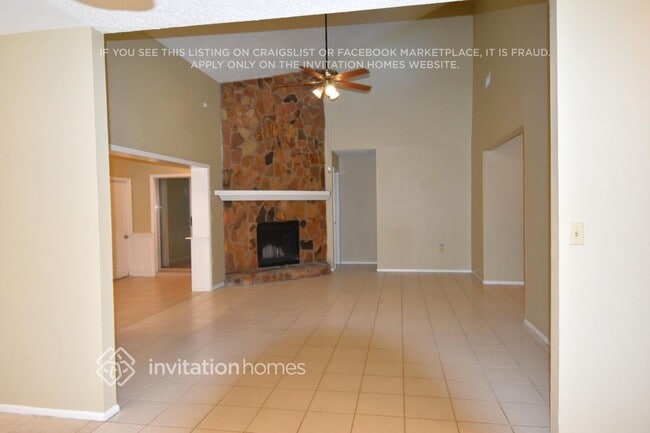 Photo - 1645 Sailpoint Dr