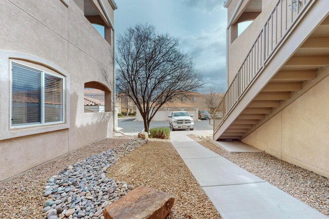 Photo - 6800 Vista Del Norte Dr NE Unidad 816