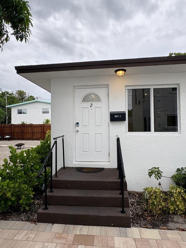 Building Photo - 331 S Federal Hwy Rental