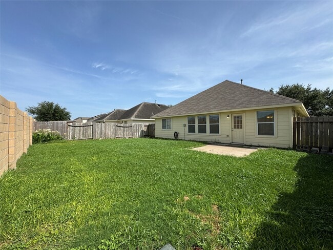 Photo - 5907 Yaupon Ridge Dr