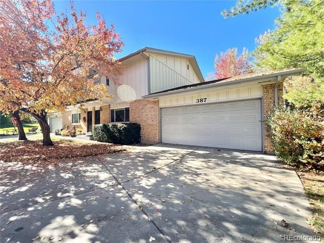 Photo - 387 Upham St