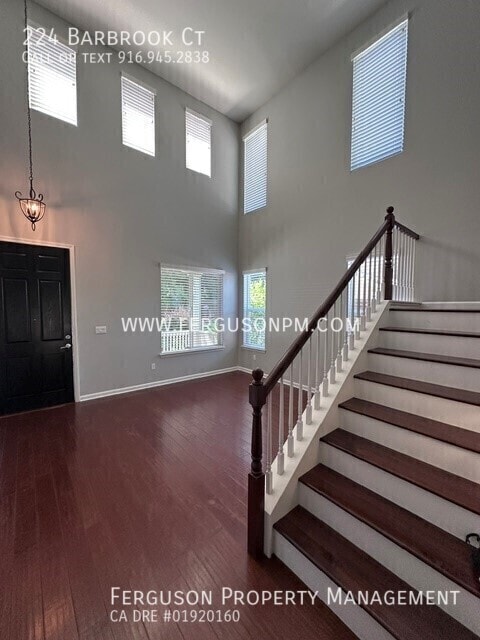 224 Barbrook Ct
