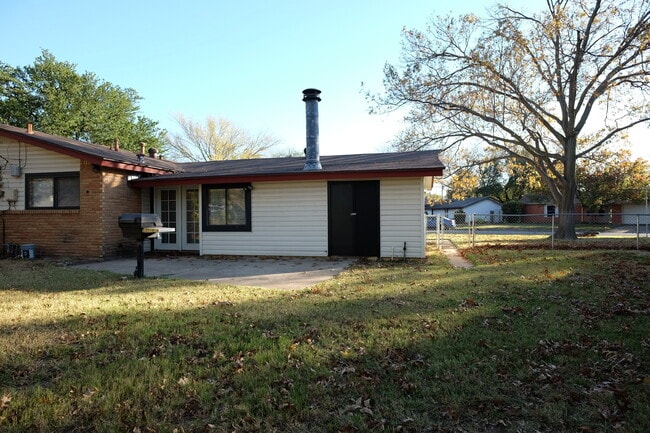 Photo - 3401 Princeton Dr