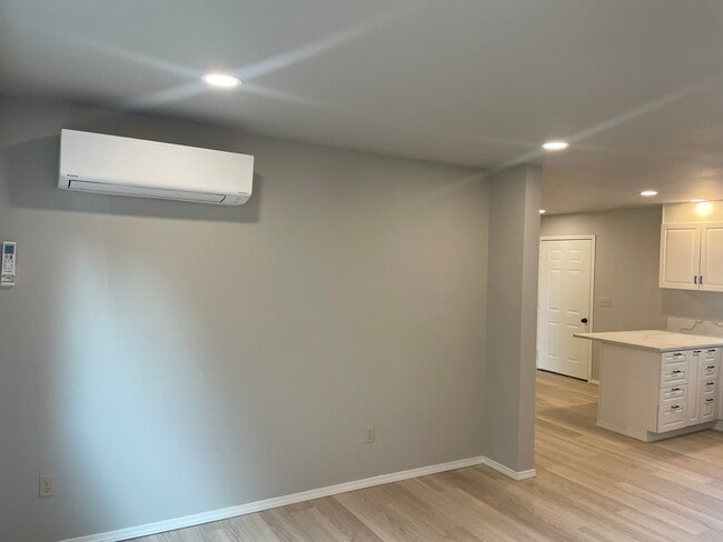 Photo - 1769 NE 19th St