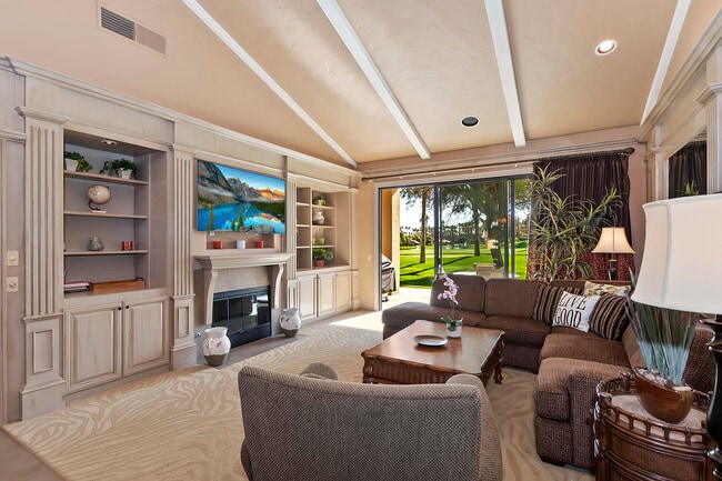 Building Photo - 38615 Palm Valley Dr Rental