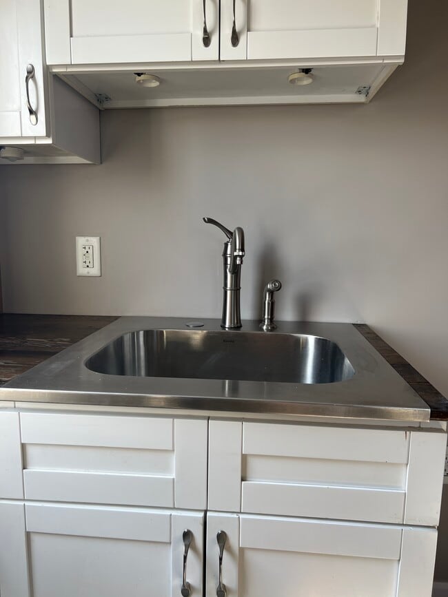 Photo - 441 New Dorwart St Unit Apt 2