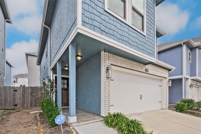 Photo - 11915 Oakmont Valley Trace