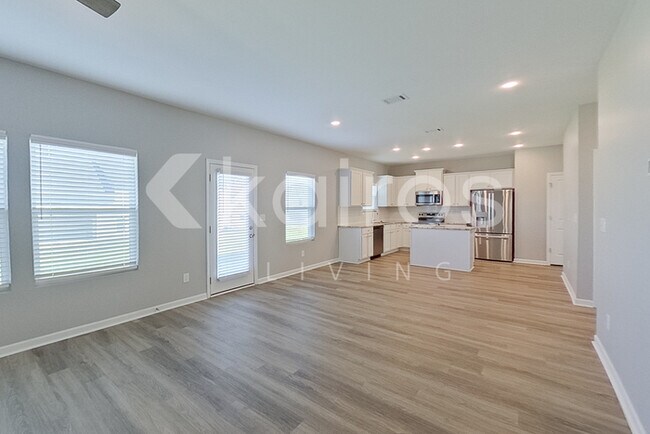 123 Williams Ln