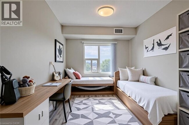 Photo - 595 Strasburg Rd Unité 211