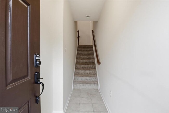 Photo - 4719 Cambria Rd
