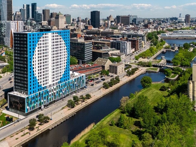 Building Photo - Haleco