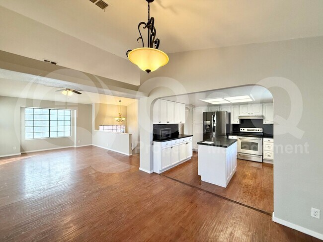 Photo - 1220 W Sea Crest Dr