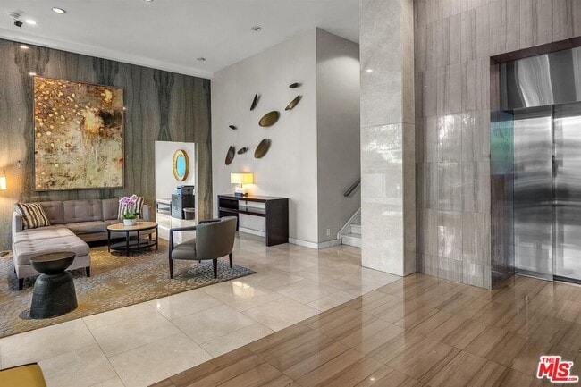 Photo - 865 Comstock Ave Unit 4C