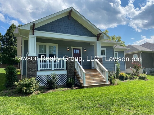 Photo - Craftsman Style One Level Living in Southw...