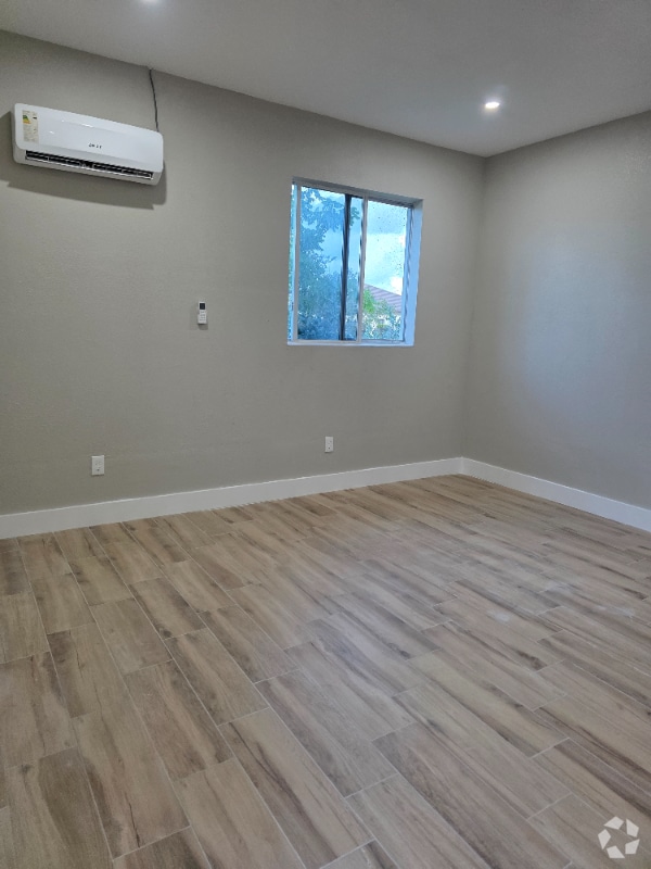 Building Photo - 21080 SW 132nd Ave Rental