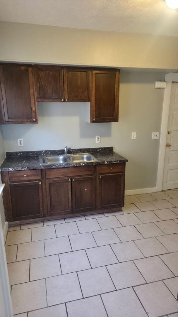 Photo - 3871-3873 W19th St Unidad 3873 w19th UP