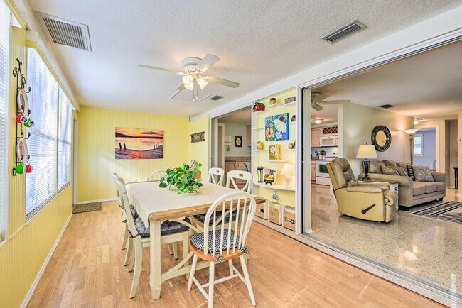 896 S Venice Blvd Unit SI ID1546109P