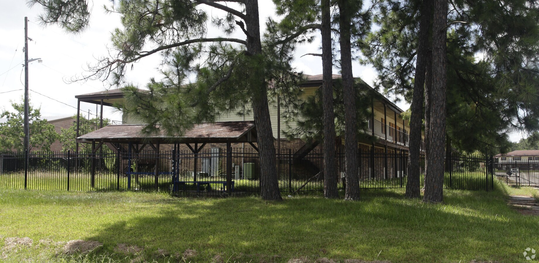 Photo - Brandywine Apartments