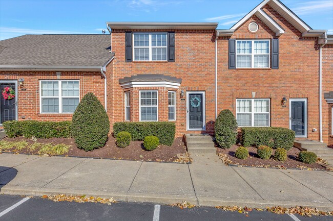 Welcome Home! - 1101 Downs Blvd Townhome