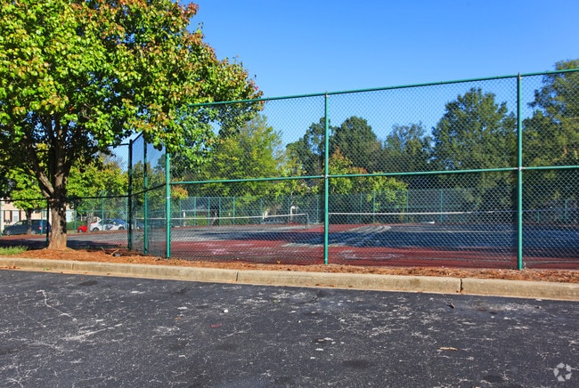 Summerchase at Riverchase Apartments