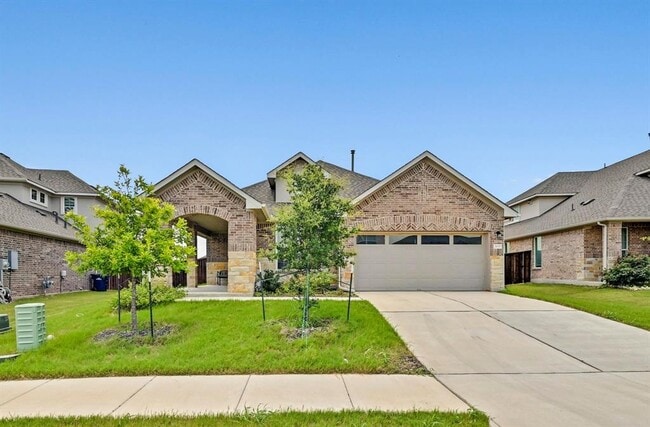 Photo - 2037 Wilsons Warbler Dr House