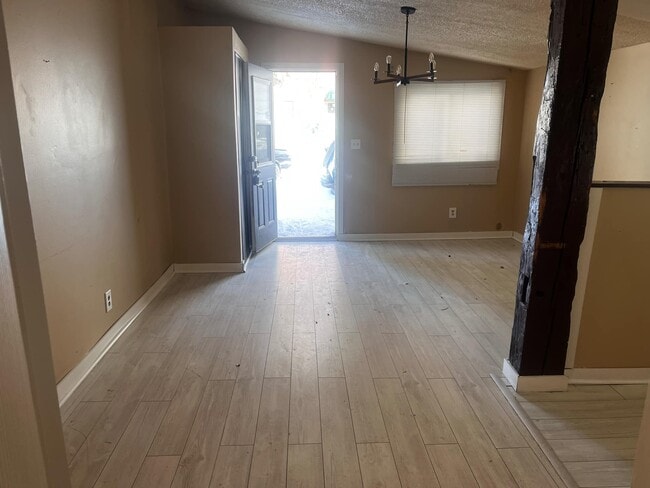 Photo - 75 McDonald St Unité 3