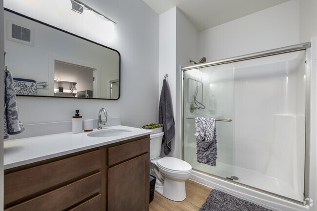 Studio - 350SF - Bathroom