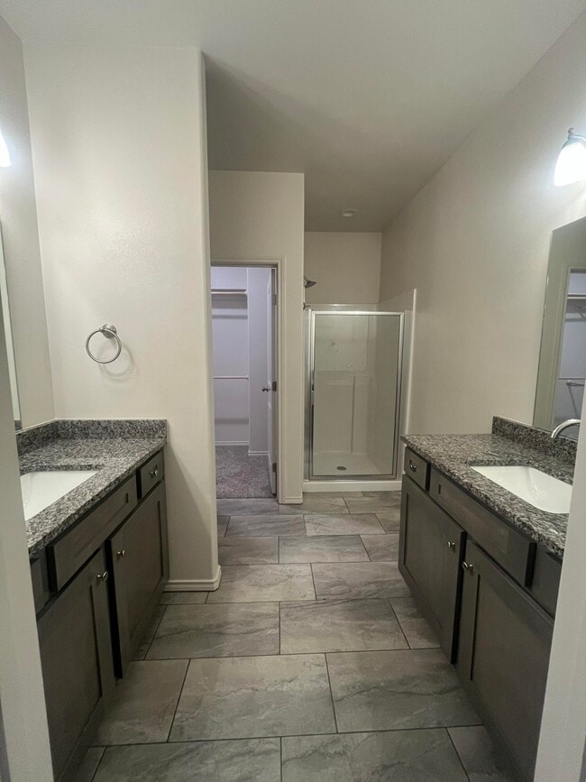 Photo - 2611 136th St