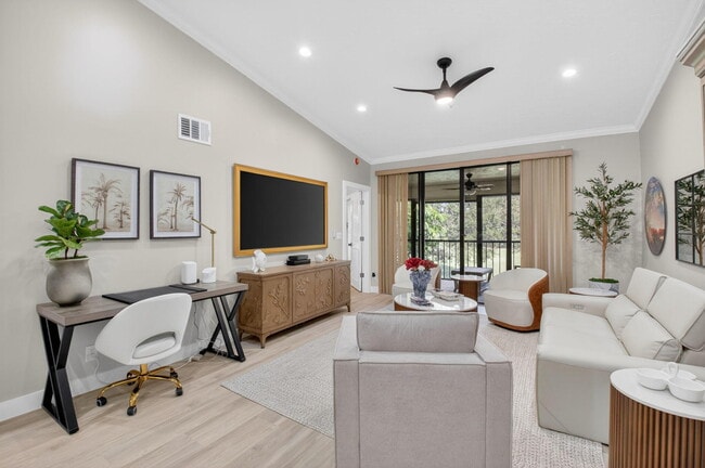 Photo - 7455 Glendevon Ln Unit 206