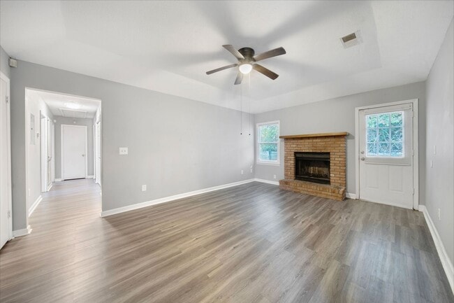 6636 Foxboro Dr
