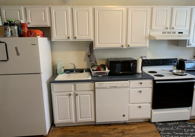 Photo - 840 Huntington Ave
