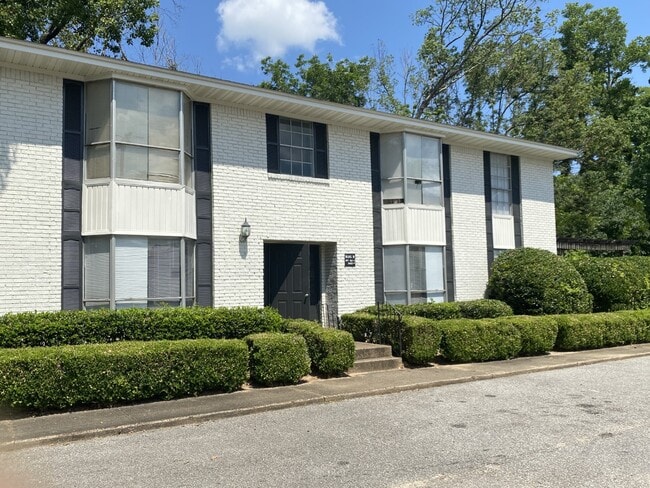 Ashland Court Apartments