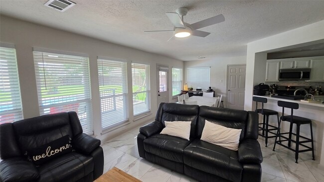 Photo - 23510 Stratsborough Dr