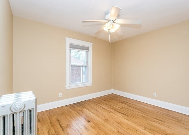 38 Bennett St Unit 2