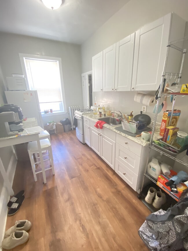 466 Park Dr Unit 4
