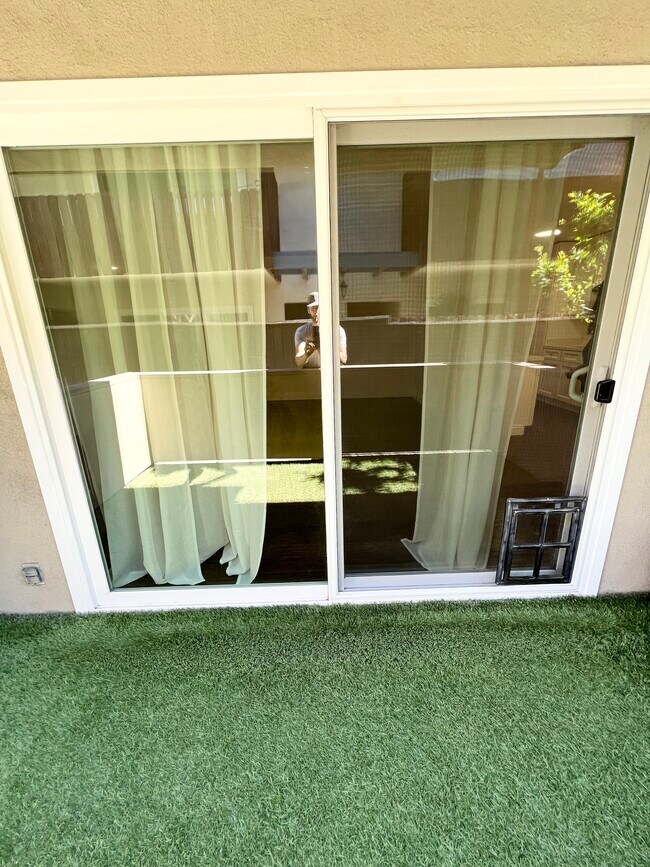 Beautiful flow - 1437 Franklin St